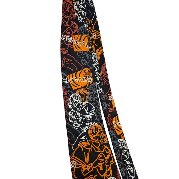 Vintage Cincinnati Bengals NFL Football Necktie Ralph Marlin & Co. 1993.     202 - Picture 6 of 6